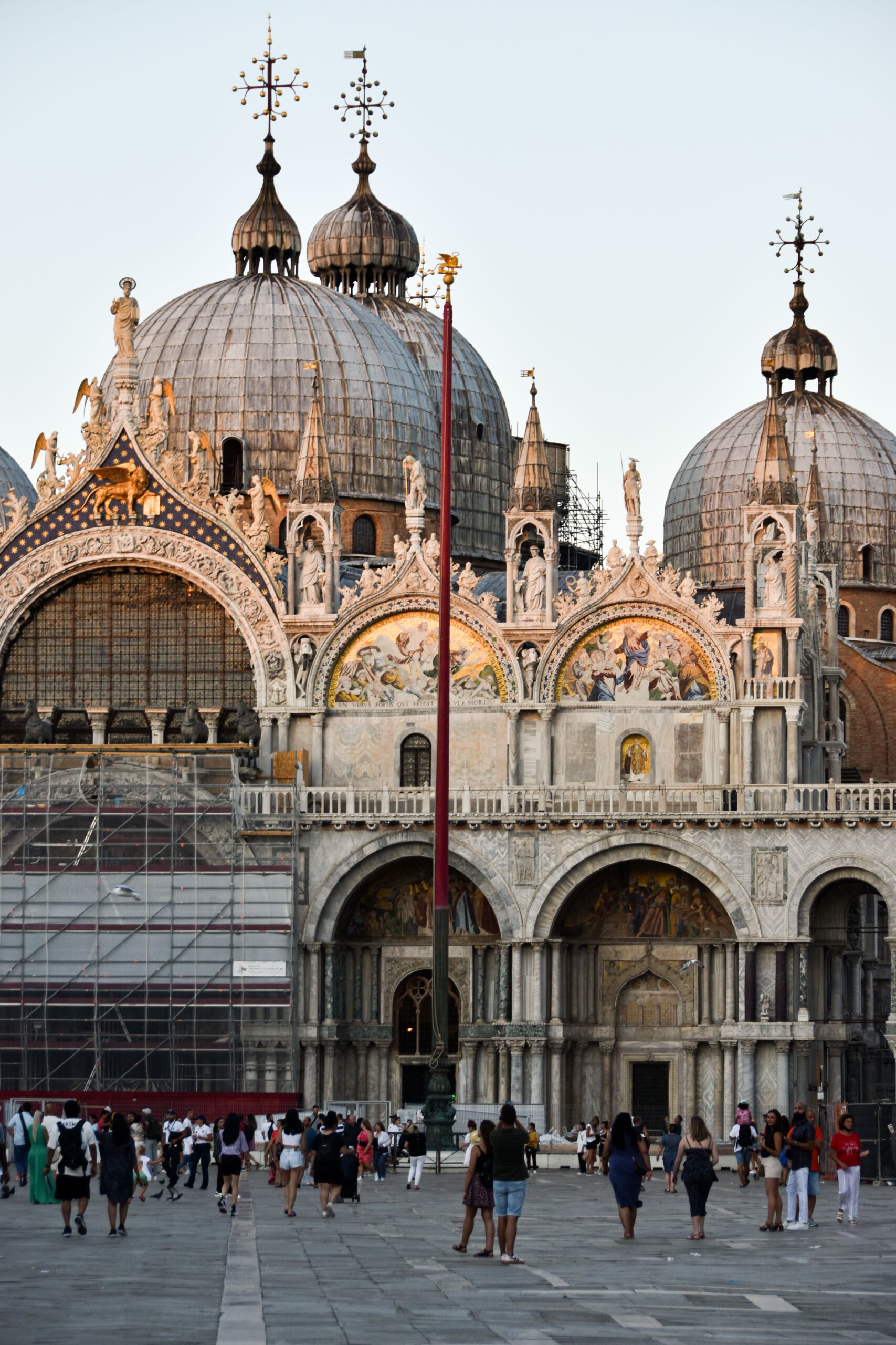 Grand European tour through Europe's most iconic places